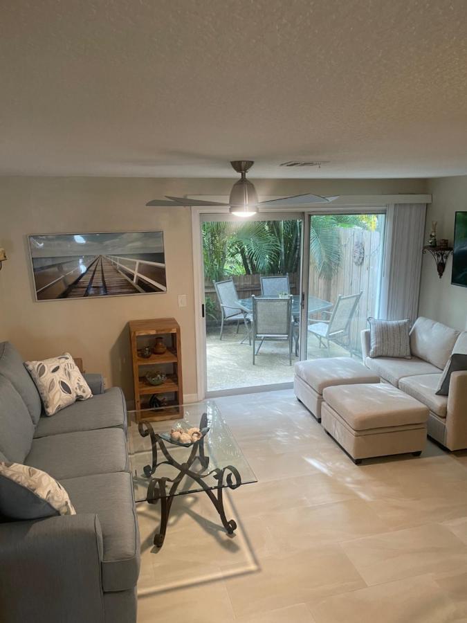 Coastal Townhome In Jupiter 1 Mile To Beach! Exterior foto